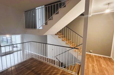 Ansicht Wonbereich EG auf offenen Treppenbereich