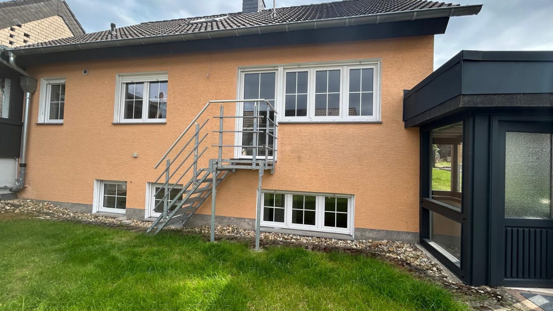 Außentreppe Gartenbereich