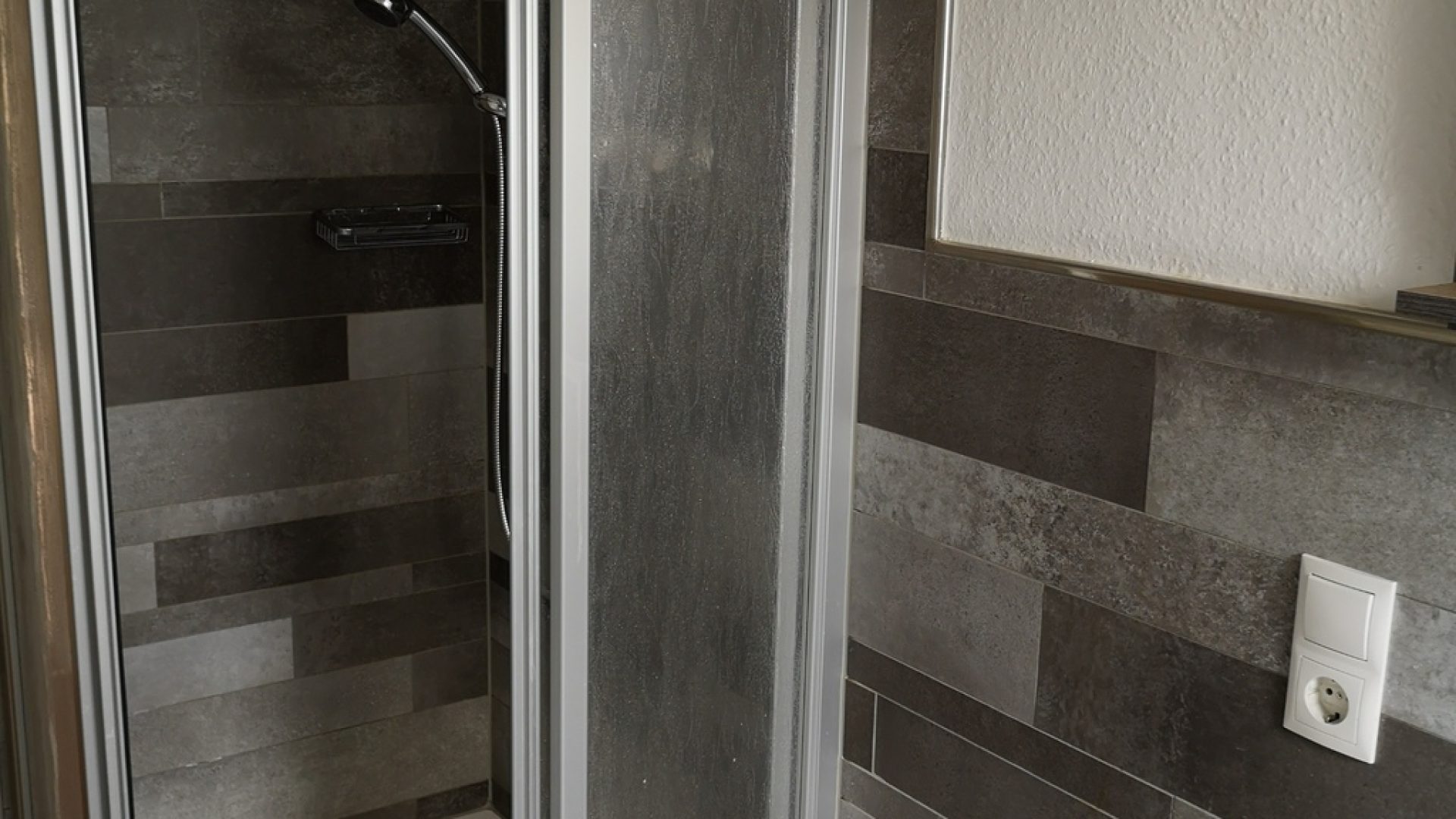 Ansicht Badezimmer (2/2)